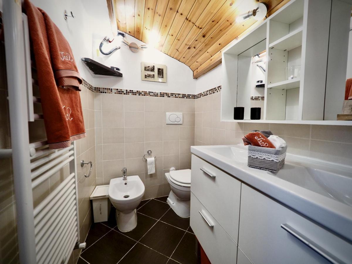 Dimora Della Galera Apartment Genoa Luaran gambar