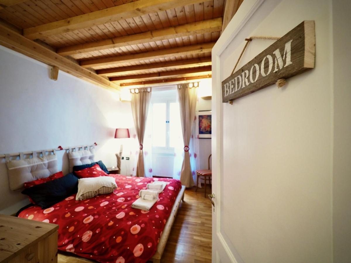 Dimora Della Galera Apartment Genoa Luaran gambar