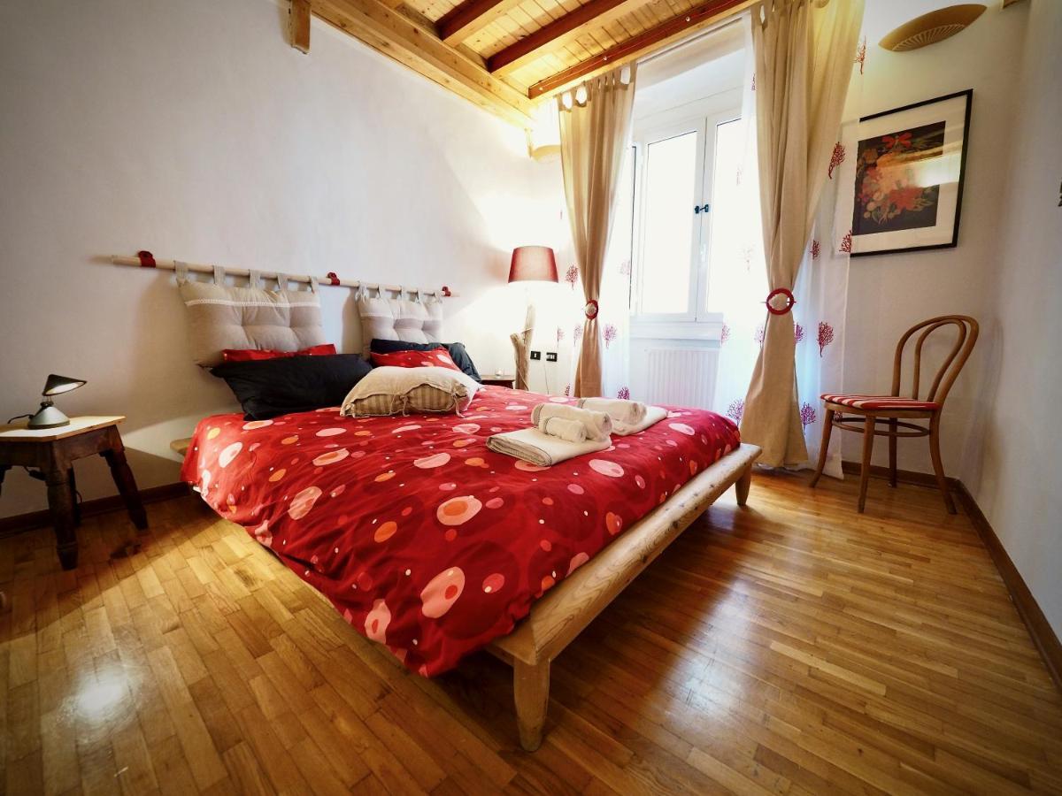 Dimora Della Galera Apartment Genoa Luaran gambar